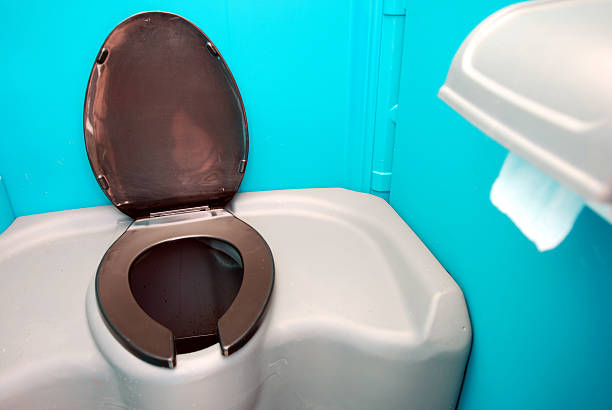Portable Toilet Options We Offer in North Aurora, IL